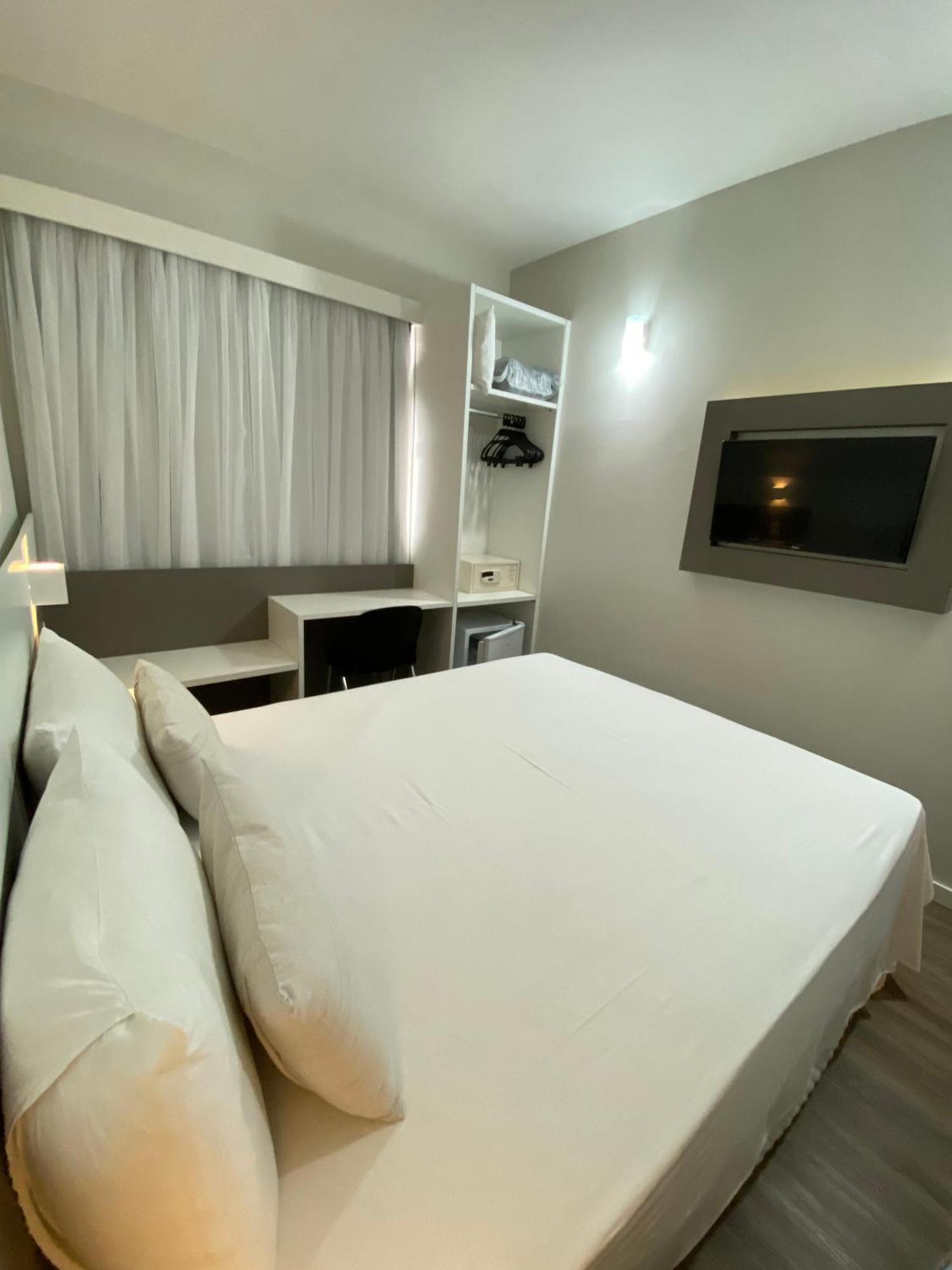 It'S Hotel Caratinga Extérieur photo
