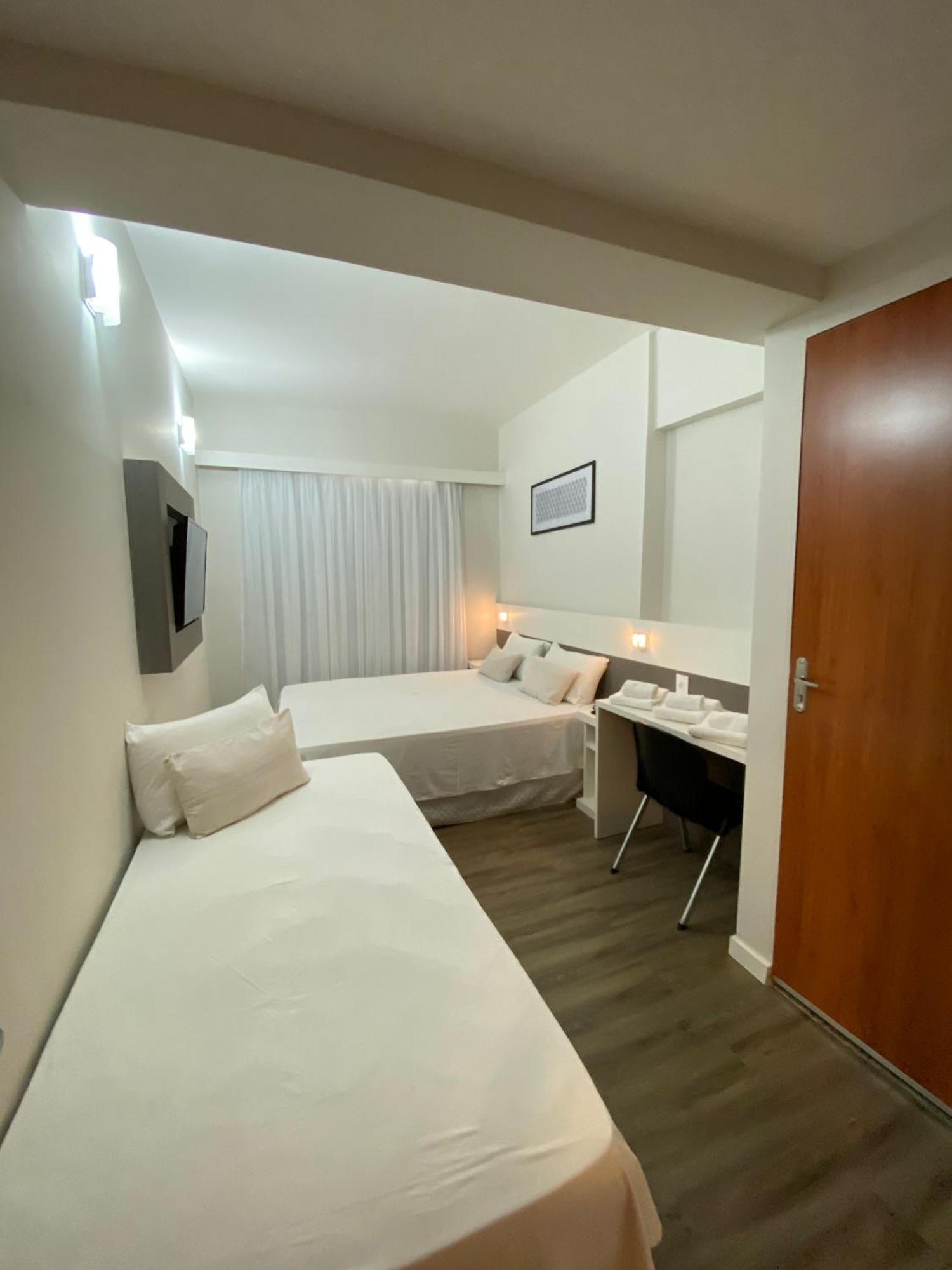 It'S Hotel Caratinga Extérieur photo
