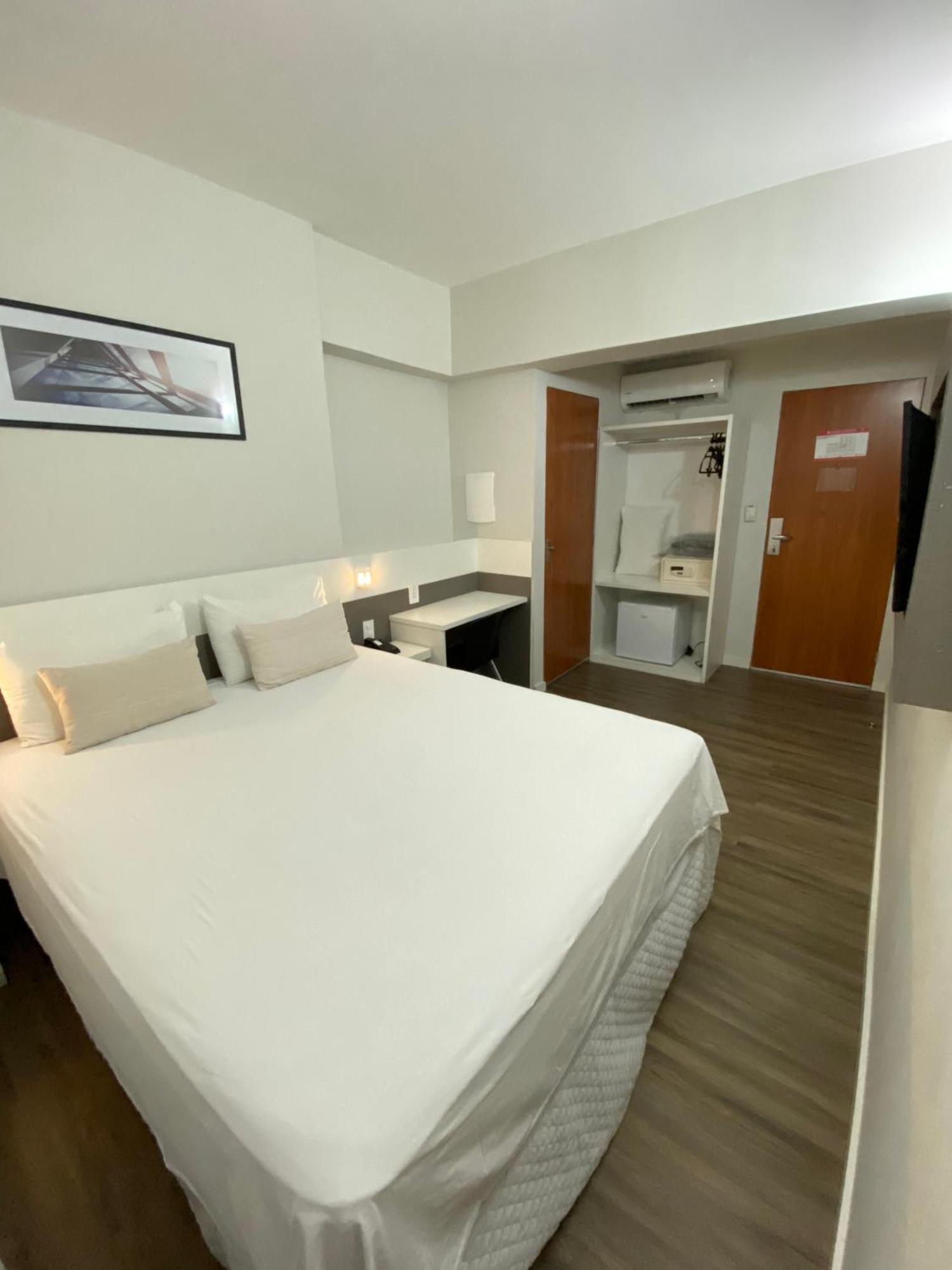 It'S Hotel Caratinga Extérieur photo